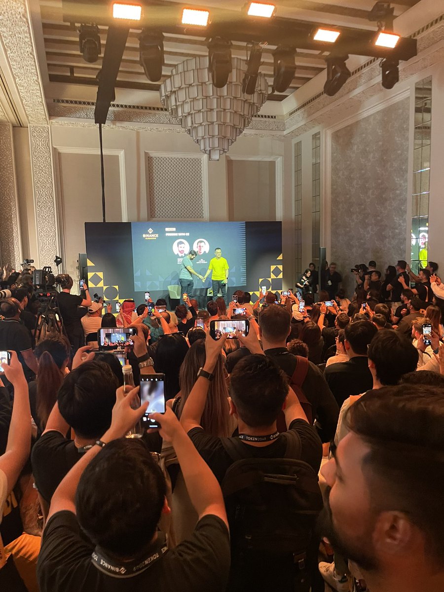 Now: CZ on Binance Clubhouse stage in Dubai #token2049