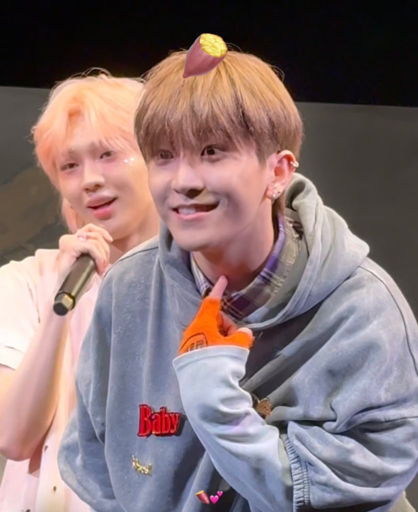 Kiriislove's tweet photo. 일본다녀왓십니더. 남자보러. https://t.co/k7mhOpT4AO