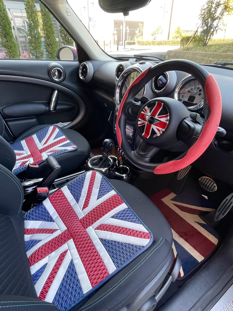 1980by_awazu's tweet image. この派手さが楽しい🇬🇧
#ミニ
#r60
#ミニクーパー