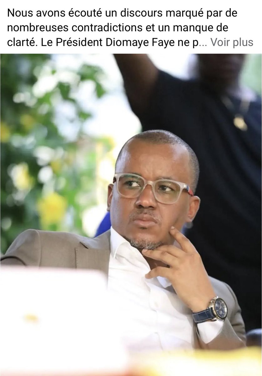 PDGMalaw's tweet photo. Après plusieurs mois de recherche la DIC a attrapé le frère de Oumar Sow Ancien ministre conseiller de Macky Sall. Il avait profité du statut de son grand frère pour nous arnaquer moi et plusieurs personne de plus d’une dizaine de million FCFA.
@Noo_IDcard 
@KiliFeuu https://t.co/LKJ8OhyBr8