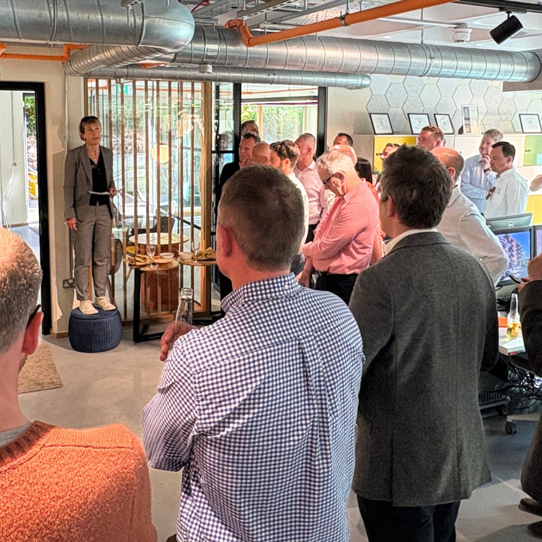 Rossi Long (@rossilong) on Twitter photo 🌷We had a wonderful evening catching up with old friends and enjoying a delicious curry at last night’s <a href="/FeildenMawson/">Feilden+Mawson LLP</a>'s Spring Reception.
Great to hear what you’ve been up to this year and what exciting plans you have for 2025.
😍Thank you for the kind invitation! 🌷We had a wonderful evening catching up with old friends and enjoying a delicious curry at last night’s <a href="/FeildenMawson/">Feilden+Mawson LLP</a>'s Spring Reception.
Great to hear what you’ve been up to this year and what exciting plans you have for 2025.
😍Thank you for the kind invitation!
