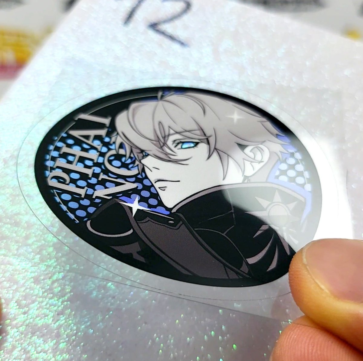 ryouarts's tweet image. I made a whole lot of new merch since the beginning of the year. Alas, things with my work are not doing great but somehow I'll manage to come through!