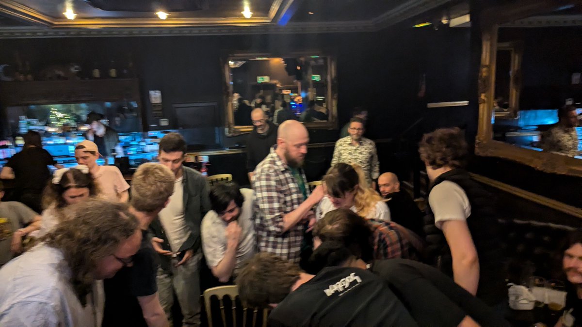 HubworldScot's tweet image. GLASGOW
Its you time tonight the #HubQuiz is coming to you! this is your last chance to sign-up!
Edinburgh you were absolutely buzzing ! We had so much fun lets keep the energy going into a fantastic night tonight
Doors : 6pm
The Hub Quiz: 7pm
🎟️ eventbrite.co.uk/e/the-hub-quiz…