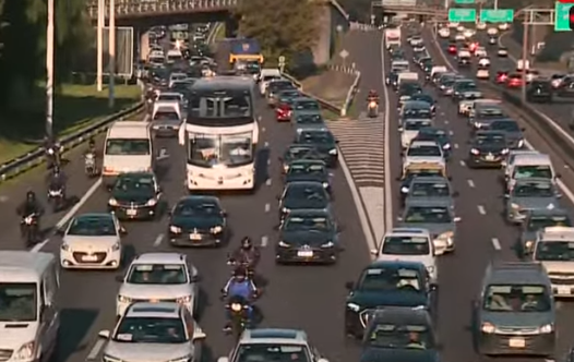 Congestión en general Paz mano al río tras un incidente a la altura de Superi entre auto y moto. Las demoras también afectan a la Panamericana con retrasos desde Márquez