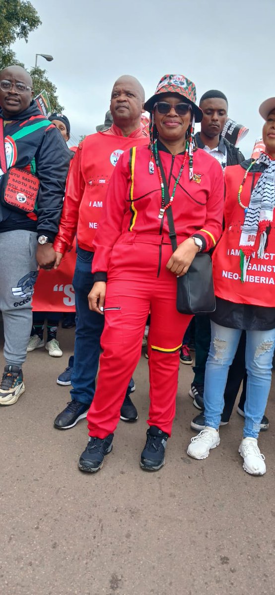 _cosatu's tweet photo. @channelafrica1 @BMoshatama @taupalesavoice Dear workers, are you aware #CosatuMayDayRally is hosted in your province at the following venues; Middelburg, #Mdantsane #Zeerust, #Polokwane, #Durban, #Kuruman, #CapeTown, #Kroonstad, and #Sharpeville https://t.co/A3QX7756FO