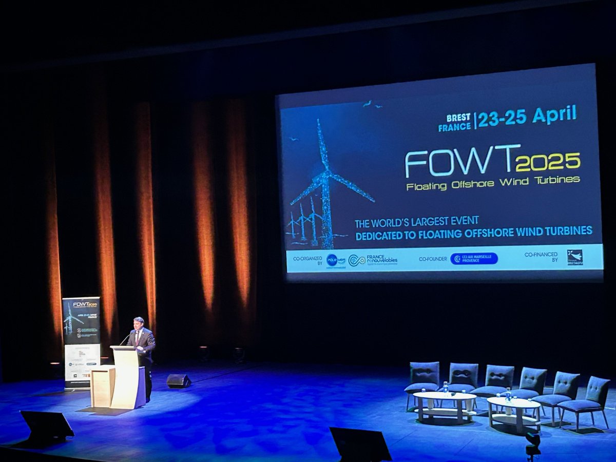 Ambassade du Japon en France (@ambjaponfr) on Twitter photo Le 23/04, l'<a href="/ambshimokawa/">SHIMOKAWA Makita</a> a participé à la 12ᵉ édition de l'exposition #FOWT (Floating Offshore Wind Turbines) qui s'est tenue à #Brest. Le 23/04, l'<a href="/ambshimokawa/">SHIMOKAWA Makita</a> a participé à la 12ᵉ édition de l'exposition #FOWT (Floating Offshore Wind Turbines) qui s'est tenue à #Brest.