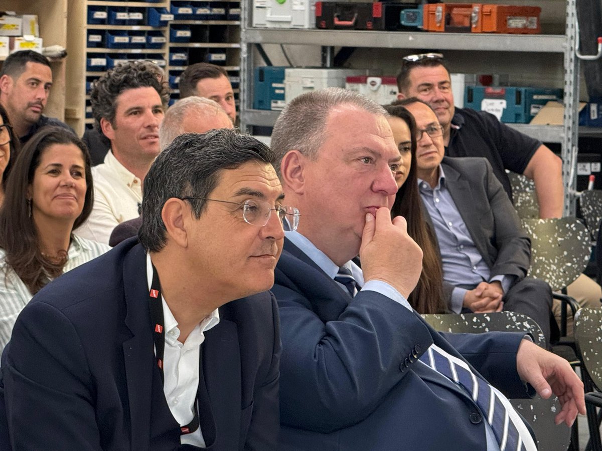 Pierre KUCHLY (@pkuchly57) on Twitter photo Ravi dâavoir assistĂ© Ă lâinauguration Ă <a href="/VilleBeauchamp/">Ville de Beauchamp</a> de #Furnitures_For_Good Ă lâinvitation de son PrĂ©sident-fondateur #Thibaud_JEAN_BAPTISTE avec <a href="/ADublanche/">Alexandra Dublanche</a> , VP <a href="/iledefrance/">RĂ©gion Ăle-de-France</a>, et <a href="/geoffroyboulard/">Geoffroy Boulard</a>, VP de <a href="/GrandParisMGP/">MĂ©tropole du Grand Paris</a> et Mme Nordmann, maire.
furnitureforgood.fr Ravi dâavoir assistĂ© Ă lâinauguration Ă <a href="/VilleBeauchamp/">Ville de Beauchamp</a> de #Furnitures_For_Good Ă lâinvitation de son PrĂ©sident-fondateur #Thibaud_JEAN_BAPTISTE avec <a href="/ADublanche/">Alexandra Dublanche</a> , VP <a href="/iledefrance/">RĂ©gion Ăle-de-France</a>, et <a href="/geoffroyboulard/">Geoffroy Boulard</a>, VP de <a href="/GrandParisMGP/">MĂ©tropole du Grand Paris</a> et Mme Nordmann, maire.
furnitureforgood.fr