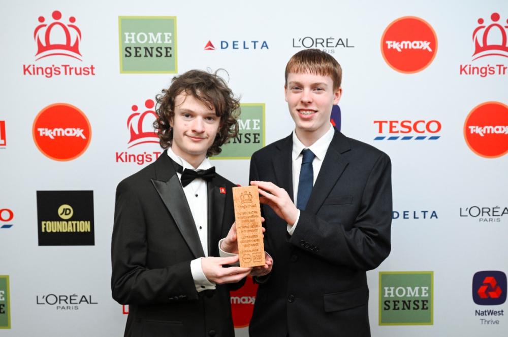 Dixons Academies Trust (@dixonsacademies) on Twitter photo Huge congratulations to Nathan & Ronnie from <a href="/DixonsUnity/">Dixons Unity Academy</a> - winners of the JD Foundation Community Impact Award!
Their Unity Community project is now a thriving hub supporting local families every week. Proof of what’s possible when young people lead. 🌟
#YouthLeadership Huge congratulations to Nathan & Ronnie from <a href="/DixonsUnity/">Dixons Unity Academy</a> - winners of the JD Foundation Community Impact Award!
Their Unity Community project is now a thriving hub supporting local families every week. Proof of what’s possible when young people lead. 🌟
#YouthLeadership