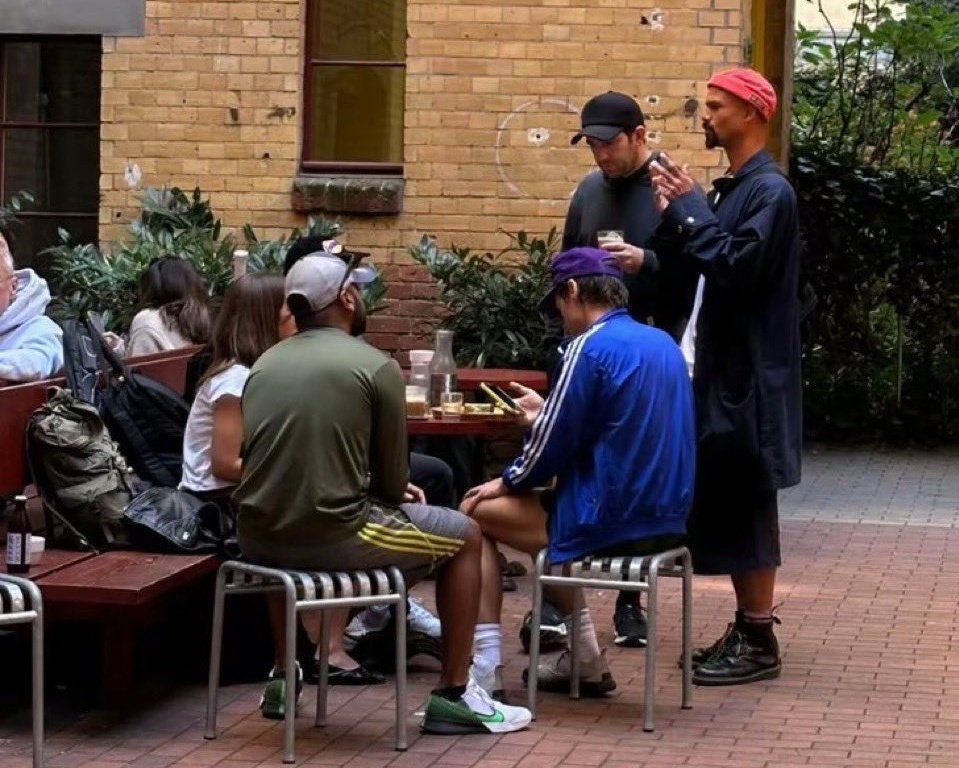 goldenrryhrry's tweet image. the entire harry government in berlin.. and now he was seen leaving a studio wearing wired headphones.. hs4 at midnight is getting too real like oh my god