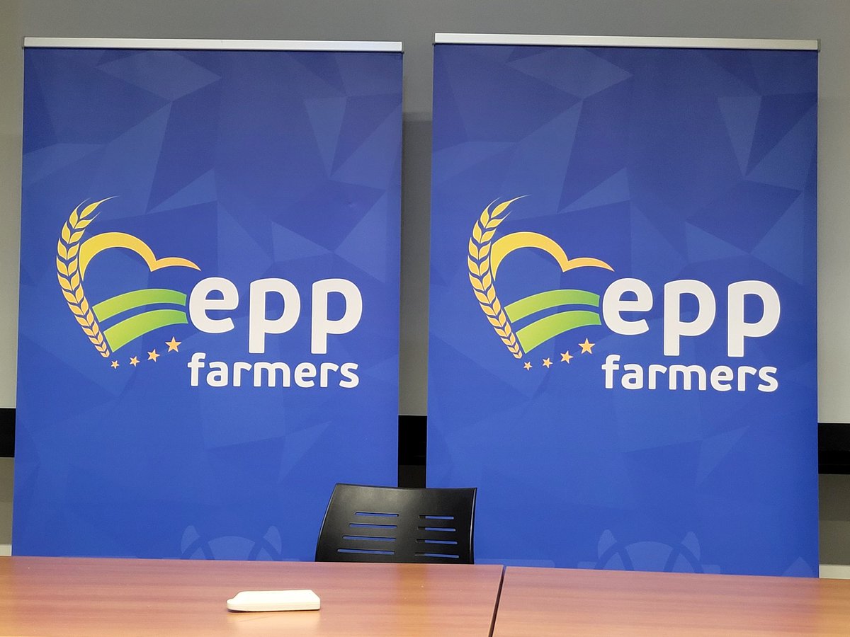 Vandaag in vroege ochtend in Valencia oprichting <a href="/EPP/">EPP</a> Farmers!
Blijven luisteren naar agrarische sector om goed toekomstgericht Landbouwbeleid uit te werken.
Europees, Nationaal en regionaal.
#toekomstperspectief #gezinsbedrijf 
#voedselzekerheid
<a href="/cdaeuropa/">CDA Europa</a> <a href="/cdavandaag/">CDA</a> <a href="/CDANH/">CDA Noord-Holland</a>