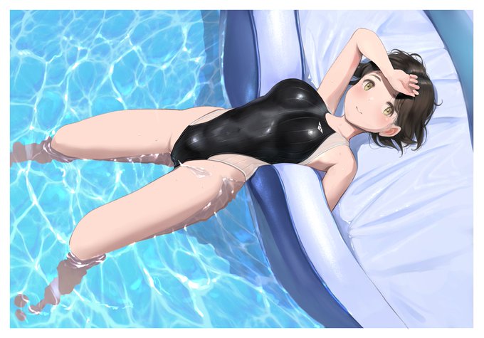 プールでリラックス 