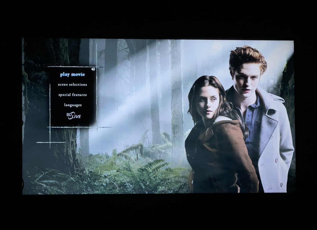 twilight kinda night 🧛🏻‍♀️