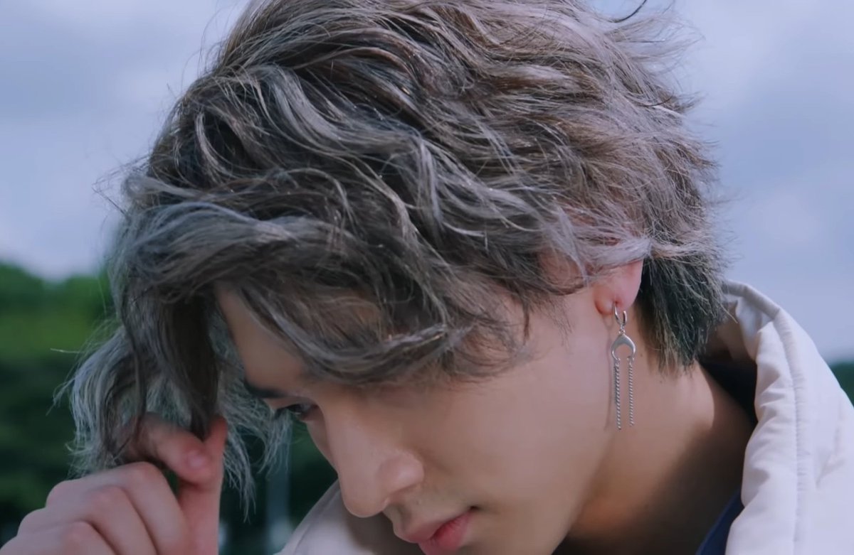 rakiagavv's tweet photo. #จะส่งเพลงให้คนที่มารีทวิต 

❝ เฮ้อ...น่าเบื่อ ❞

❝ เพลง ดนตรี ถึงยังฟังไม่เข้าใจ แต่ว่าที่จะส่งให้ ฉันฟังมันจริงๆ ลองฟังดูนะ ❞ https://t.co/YEaDyu7ViZ