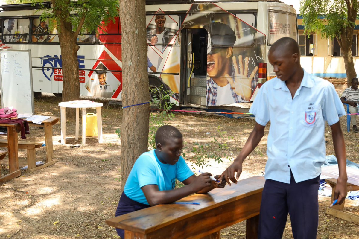 #PuttingDreamsInMotion
As 🇺🇬 progresses through its electoral cycle, we are actively contributing to closing t/ knowledge gap on voter education. 

In our civic education classes,we equip 🇺🇬’s future voters w/ accurate information on electoral processes, rights &amp; participation.