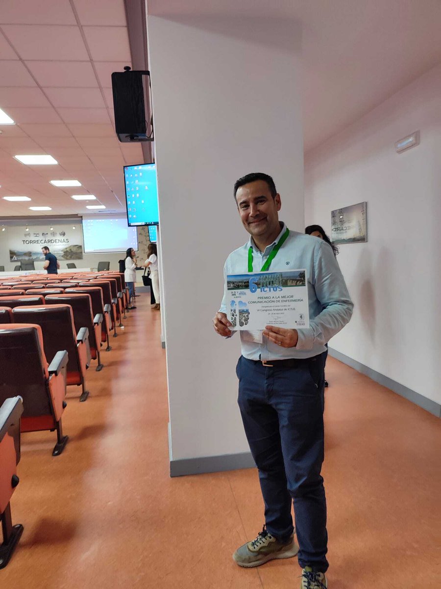 Hospital Universitario Torrecárdenas (@torrecardenashu) on Twitter photo 🎉 Enhorabuena a nuestro compañero Joaquín García, anterior supervisor de Neurología y ahora jefe de bloque de la Coordinación en el HAR El Toyo, por conseguir el Premio a la Mejor Comunicación de Enfermería del 6º Congreso Andaluz del Ictus. 👏💙✨
<a href="/saludand/">Consejería de Salud y Consumo</a> @almeriajunta <a href="/FIBAO/">Fibao</a> 🎉 Enhorabuena a nuestro compañero Joaquín García, anterior supervisor de Neurología y ahora jefe de bloque de la Coordinación en el HAR El Toyo, por conseguir el Premio a la Mejor Comunicación de Enfermería del 6º Congreso Andaluz del Ictus. 👏💙✨
<a href="/saludand/">Consejería de Salud y Consumo</a> @almeriajunta <a href="/FIBAO/">Fibao</a>