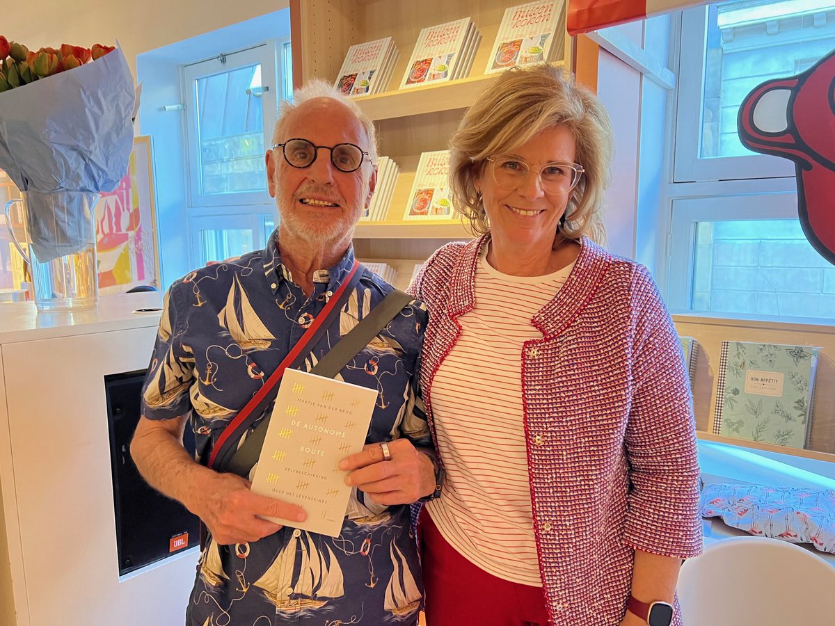 Philip Nitschke (@philipnitschke) on Twitter photo Great to be in Amsterdam last night for the launch of Martje van der Brug’s <a href="/MartjevderBrug/">Martje van der Brug</a> book “The Autonomous Route”..can’t imagine anywhere else in the world where discussion of this topic is so welcome.. martje.nl
Now we need the English edition! Great to be in Amsterdam last night for the launch of Martje van der Brug’s <a href="/MartjevderBrug/">Martje van der Brug</a> book “The Autonomous Route”..can’t imagine anywhere else in the world where discussion of this topic is so welcome.. martje.nl
Now we need the English edition!