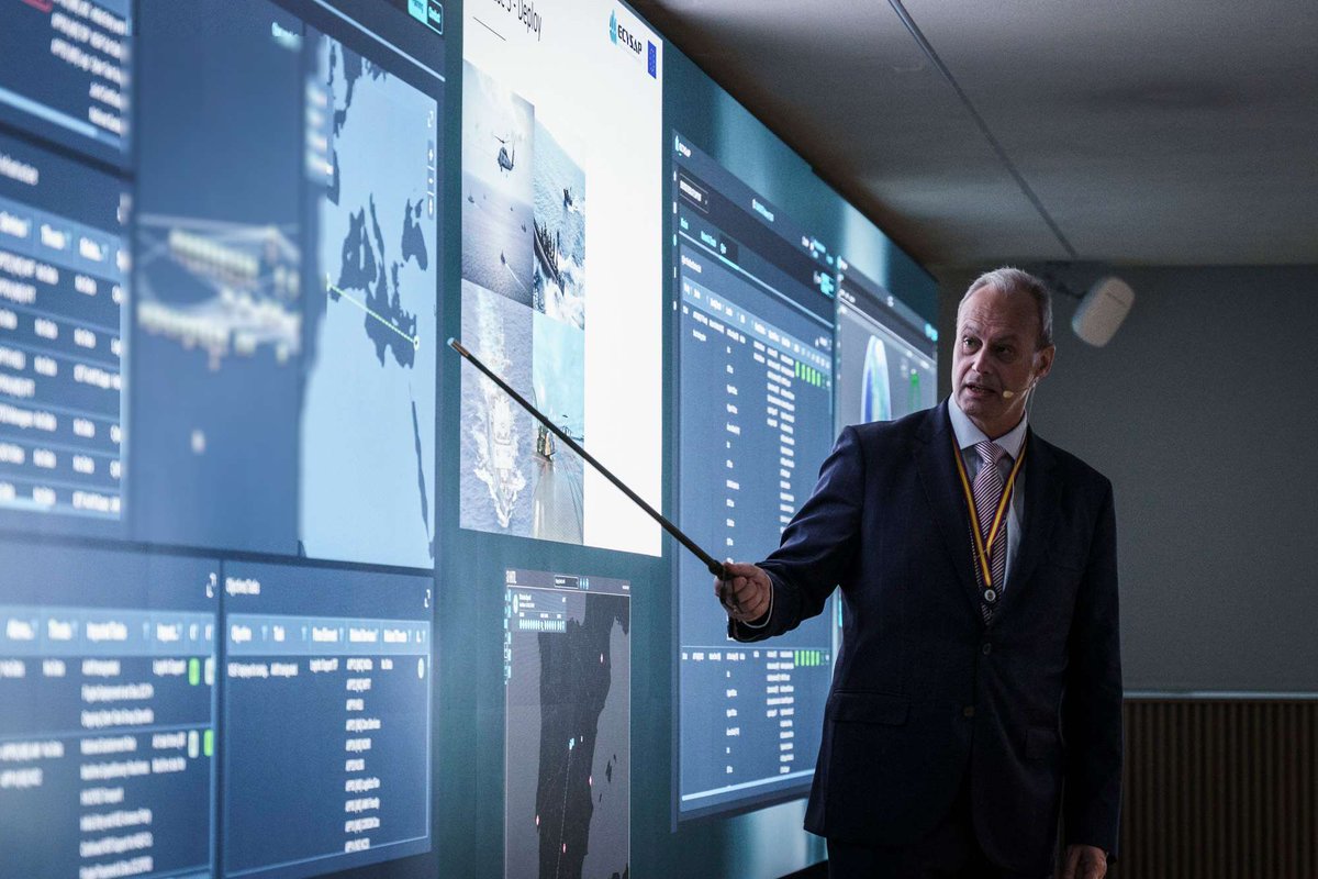 IndraCompany's tweet image. We present @ecysap (European Cyber Situational Awareness Platform) the cybersituational awareness system that places Europe among the world's leading cyber defence powers ‼️
🔗indracompany.com/en/noticia/ind…
#Defence #Cyberdefence