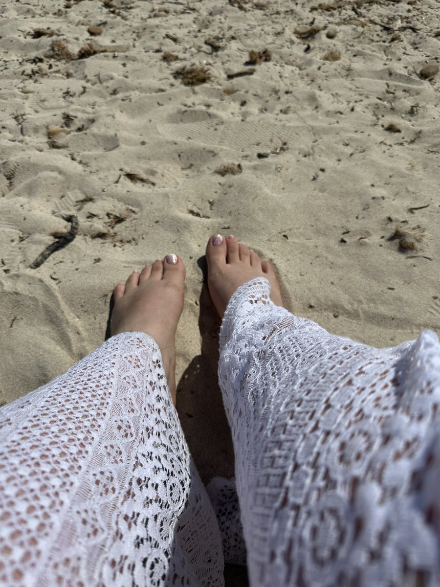 ExoticMary__'s tweet photo. It’s pathetic how much you enjoy these views https://t.co/h2xCaq1bQK