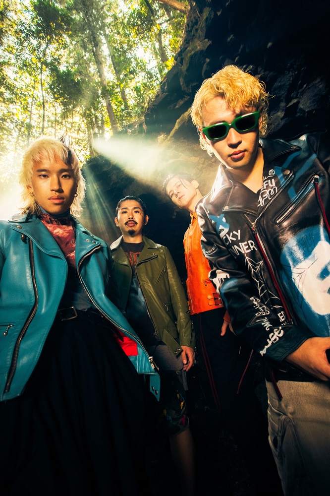 PALEDUSK直筆サインCD・coldrain再録 ノクモン ＆ サバプロ直筆サイン・coldrain再録 - メルカリ
