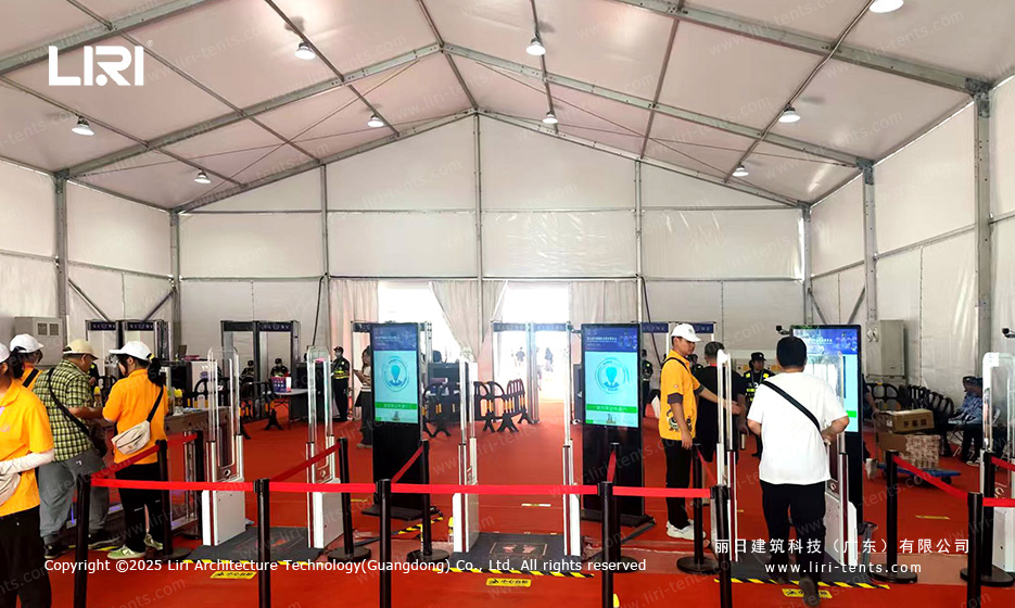 LiriTent's tweet image. en.liri-tents.com/exhibition-ten…
Massive scale achieved! ✨ Witness the impressive temporary outdoor exhibition hall we constructed for the China International Consumer Products Expo. Transforming space to create premier event experiences. #EventArchitecture #LargeTents #TemporaryVenue