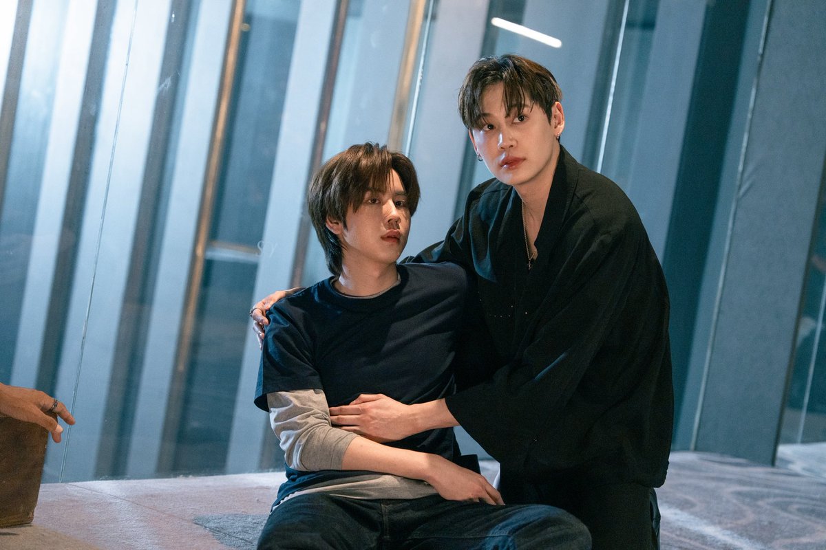 Q4 วันนี้ซีนบู๊ที่ซ้อมมาทั้งหมด = 0 เพราะเห็นหน้าน้องก็พร้อมโอ๋อย่างเดียว 🥺🤲 

#RevampSeries 
#GMMTV 
<a href="/bb0un/">บุนบุ่นบุ้นบุ๊นบุ๋น Mitsuaki Akito🥦</a> <a href="/Prem_space/">ซาลาเปา</a>