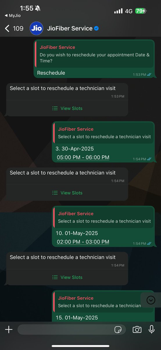 SuranaXL's tweet photo. @JioCare Internet not working for days. Technician visited yesterday said will come back in 1 hour. Then when I called said will come back next day. Now not picking up phone. Calling customer care, auto voice says complain on app. Complain on app picture below. Please help ASAP. https://t.co/8zJxcFXe7B