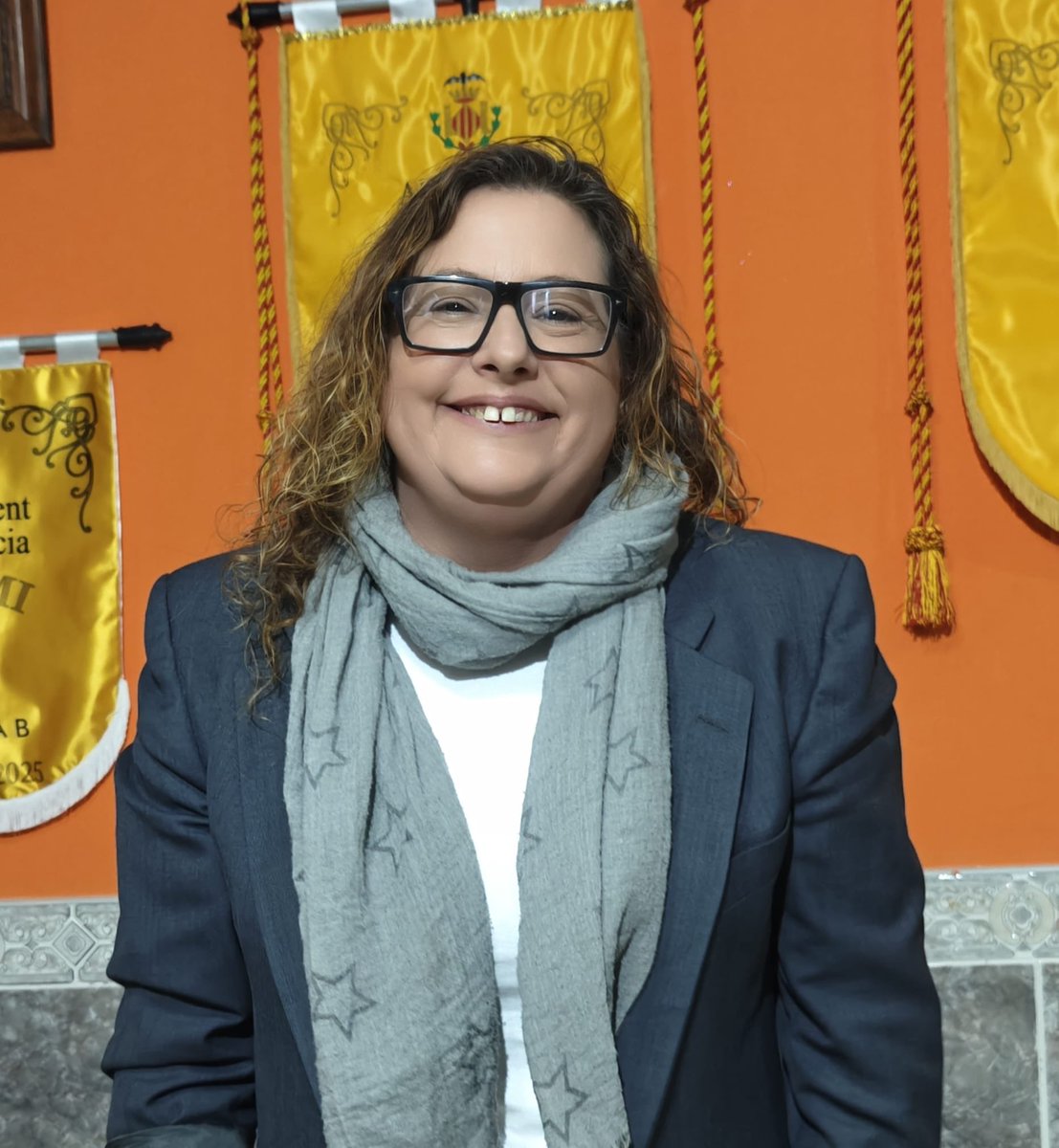 Agrupació Pilar-Sant Francesc (@pilar_sfrancesc) on Twitter photo En la Junta del Sector celebrada anit en la Falla Pintor Domingo i Guillem de Castro, ha segut elegida com a Delegada de Sector per a tres anys: 𝐍𝐀𝐍𝐈 𝐍𝐈𝐙𝐀 𝐑𝐎𝐃𝐑𝐈𝐆𝐎 de la falla <a href="/EnPlom/">Falla En Plom i Guillem de Castro</a>
¡Enhorabona! 🫶🏻👏🏻
#AEPSF26 #Falles26 En la Junta del Sector celebrada anit en la Falla Pintor Domingo i Guillem de Castro, ha segut elegida com a Delegada de Sector per a tres anys: 𝐍𝐀𝐍𝐈 𝐍𝐈𝐙𝐀 𝐑𝐎𝐃𝐑𝐈𝐆𝐎 de la falla <a href="/EnPlom/">Falla En Plom i Guillem de Castro</a>
¡Enhorabona! 🫶🏻👏🏻
#AEPSF26 #Falles26