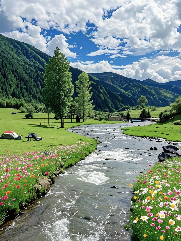 GanziChina's tweet image. Ganzi Road Trip: May Day Special 
Eighth stop: Xinduqiao 
Must-dos:
Yuzixi: See Gongga + Yala + Siguniang Mtns at sunset 
Tagong Grassland: Camping + rolling  
Jaju Tibetan Village: Culture vibes
Plus: Moshi Park, Moon Lake, Jagenba &amp;amp; more!
#Ganzi #Travel #China #Holiday #MayDay