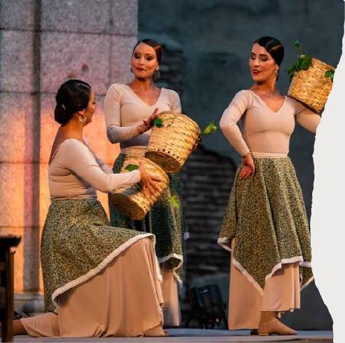 💃 Arvine Danza realiza en 'Íbera' un recorrido por la tradición del baile español a través de cuatro estilos: el folklore, la escuela bolera, la danza estilizada y el flamenco. 

📍 Castroverde de Cerrato <a href="/Dip_Va/">Diputación de Valladolid</a> 
📆 Hoy a las 19:00 h

acortar.link/hEl2s0