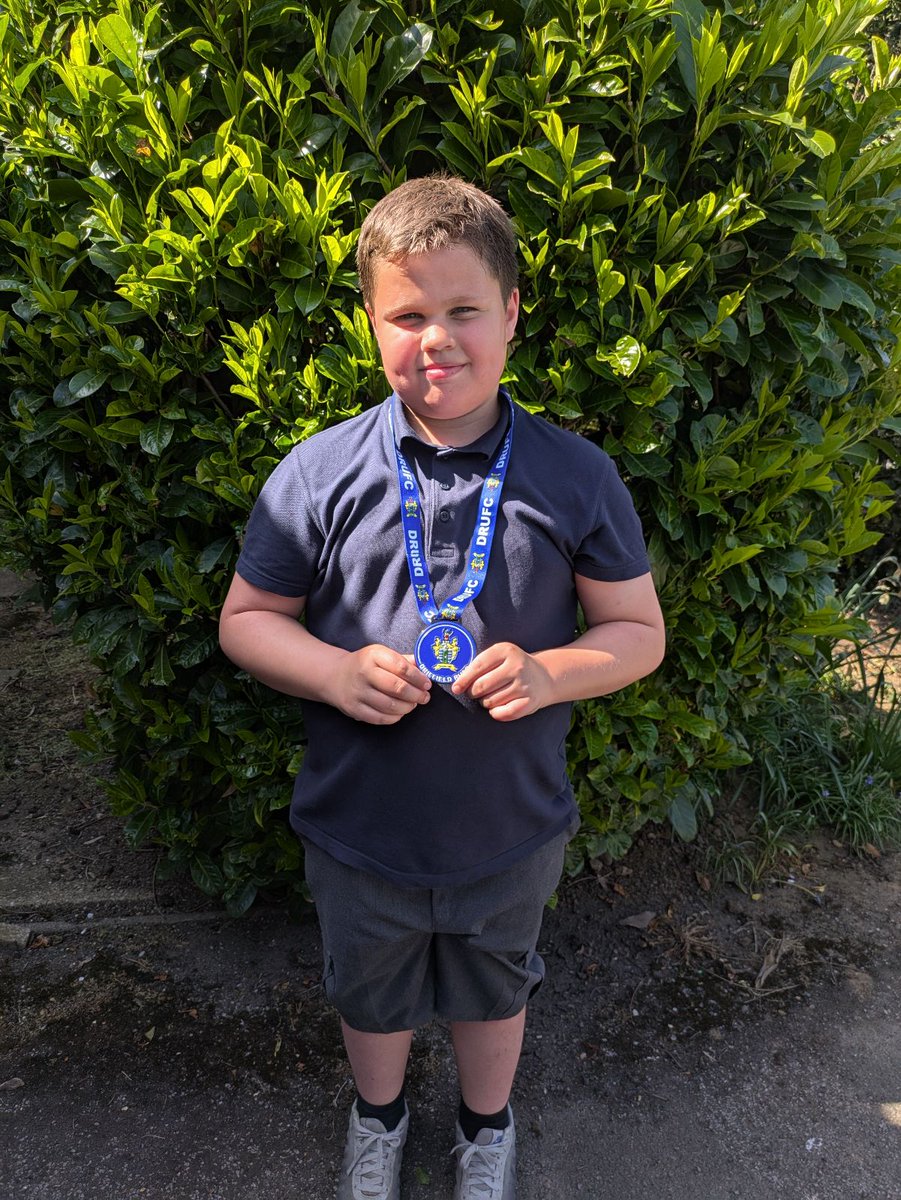 apjschool's tweet image. 🏉 Huge shoutout to FM in Y6 for proudly taking part in his teams Rugby Festival! Incredible teamwork, sportsmanship, and energy 💪👏 #RugbyFestival #TeamFM #ProudMoment