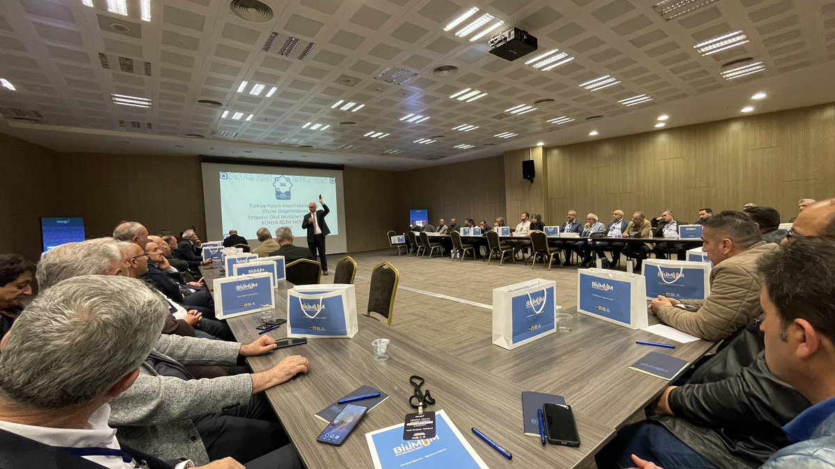 hitopbas's tweet photo. Konya İl Milli Eğitim Müdürlüğü ve Konya Bilim Merkezi işbirliğinde düzenlenen “Türkiye Yüzyılı Maarif Modeli Ölçme ve Değerlendirme Yöntemleri”konulu çalıştaya katıldık. https://t.co/b1cGWAGepL