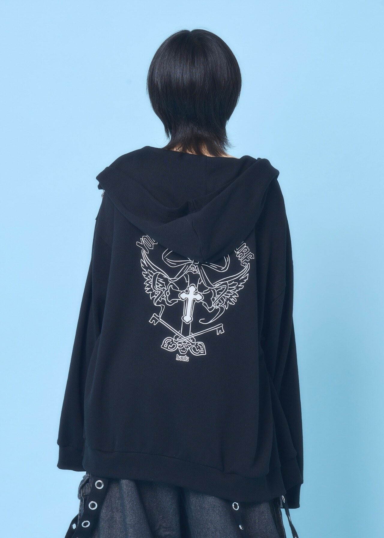 Hauls（ハウルズ）の「病みかわ・クロスZIPぱーかー（パーカー