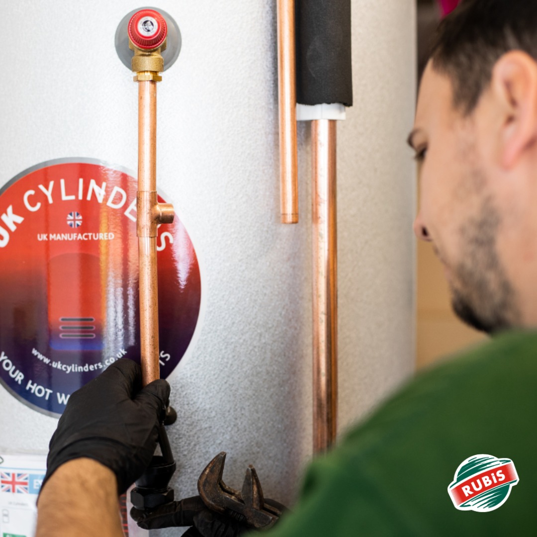 Why should I get my Boiler/Hot Water Cylinder serviced?🤔 
- Regular servicing improves efficiency  
- Guarantees the safety of your system  
- Helps you spot potential issues early 
- Saves you money over time  

Read more 👉 bit.ly/4lPCWC5