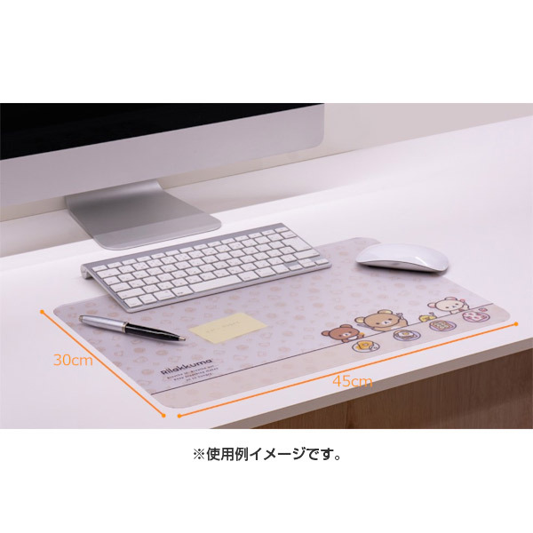リラックマ⭐ミニデスクマット／ メモがはさめるミニデスクマットが