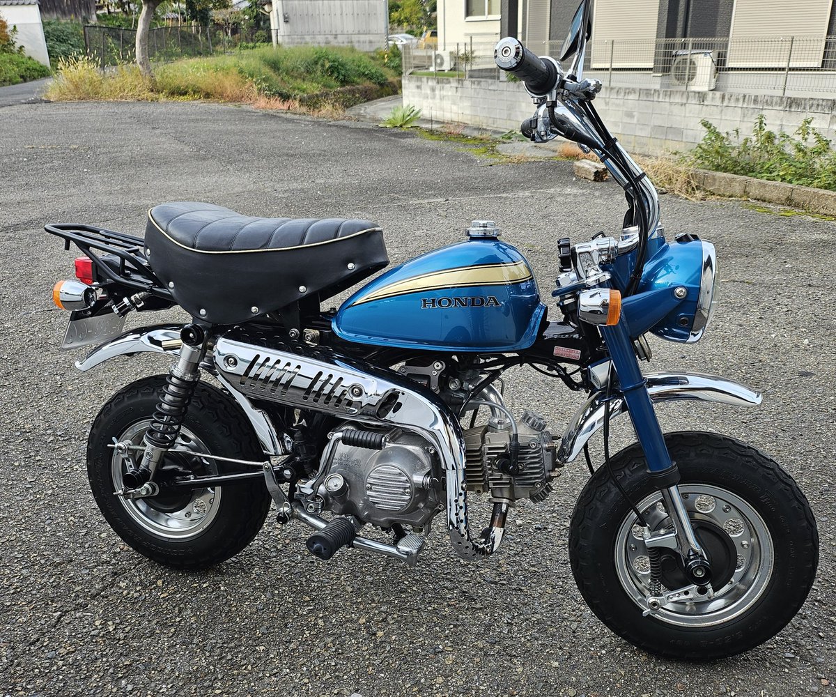 shinoyan_FN's tweet photo. 誰かモンキー35万円で買ってくれんかなぁw
#売りたし
#モンキー
#AB27
#2003年式
#88cc
#フルバランスエンジン
#DAX70クランク
#4速クロス
#PC20
#ノーマルルック
#黄ナンバー
#ホンダ額縁キー
#こだわりパーツ多数w https://t.co/jf7tSIjcRF