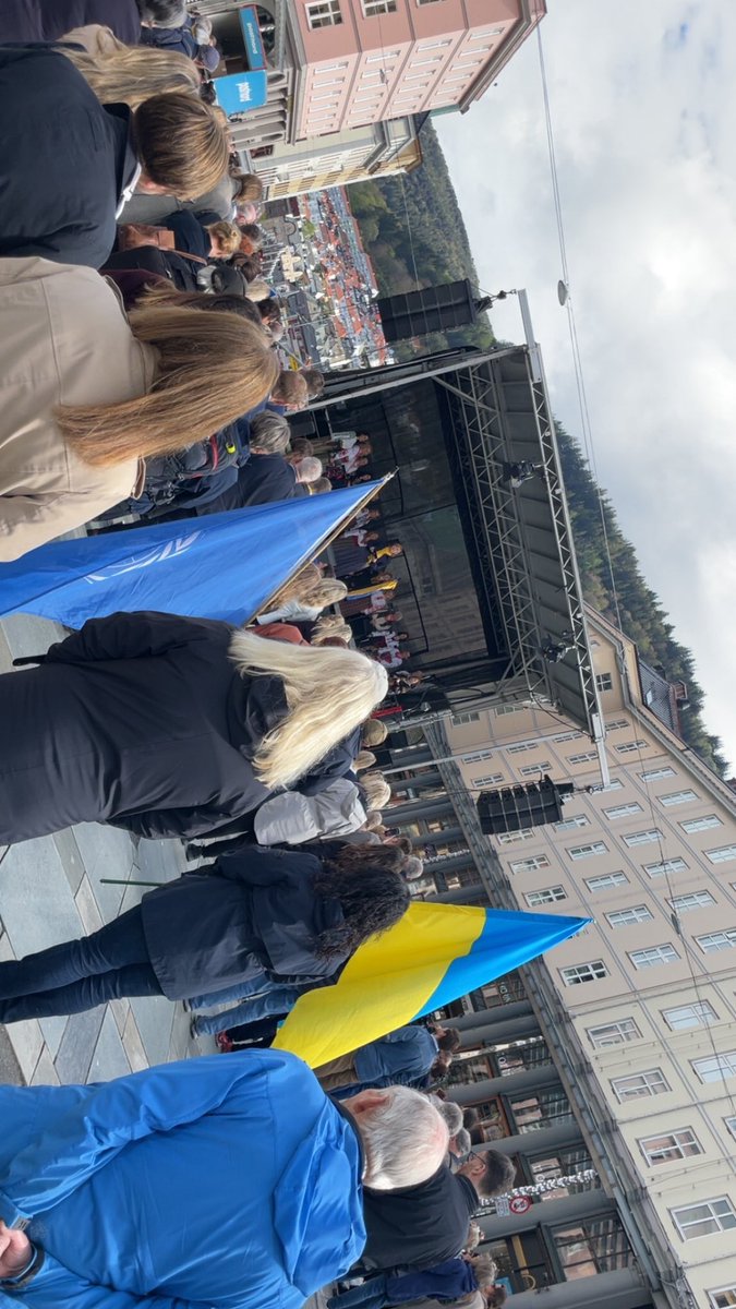 Nå! Støttemarkering for Ukraina i Bergen #Frittukraina