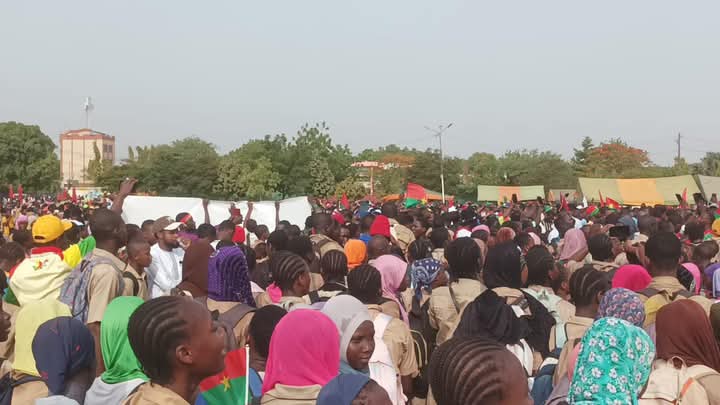 🇧🇫✊🏿 Journée mondiale de soutien au Capitaine Ibrahim Traoré : Forte mobilisation à Ouagadougou 

burkina24.com