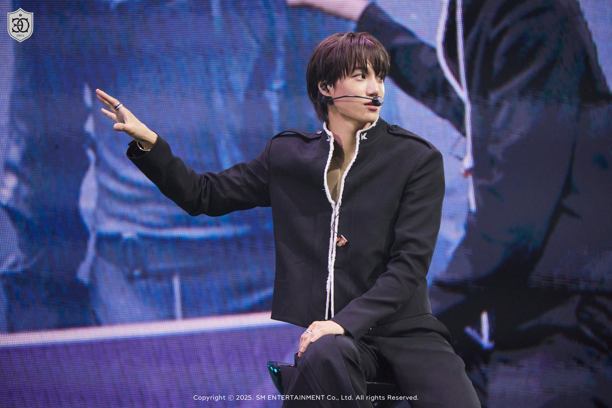 [WEVERSE] 250430 EXO membership update

"2025.04.21 #KAI #Wait On Me Showcase

EXO-L 👉 Enjoy the moment 🐻"

🔗: weverse.io/exo/media/3-19…
#KAI #카이 #カイ #金钟仁  
#엑소카이 <a href="/weareoneEXO/">EXO</a>