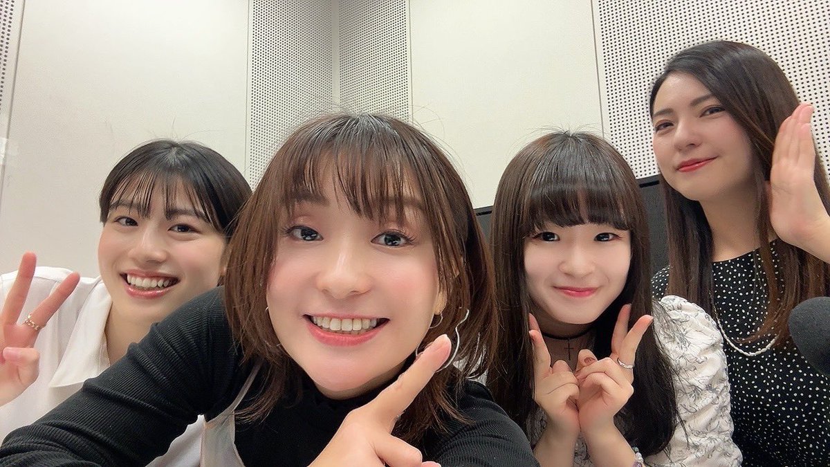 kurofumi01's tweet photo. ラジオ収録してきましたあ!!
ゲストとして出演させていただき、
たっぷりお話させてもらいました🎶
とても素敵な現場で楽しかったです✨
5月13日(火)19:00より、
FM サルース 84.1MHzにて放送です!
ぜひ聴いてください😊✨
#WonderfulColor #FM #ラジオ出演 #FMサルース https://t.co/Iu5eahJNor