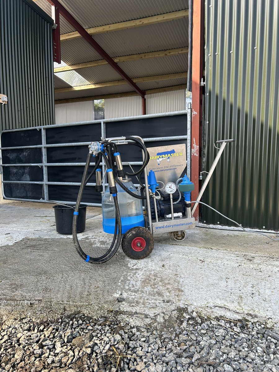 robertcorroon tweet media