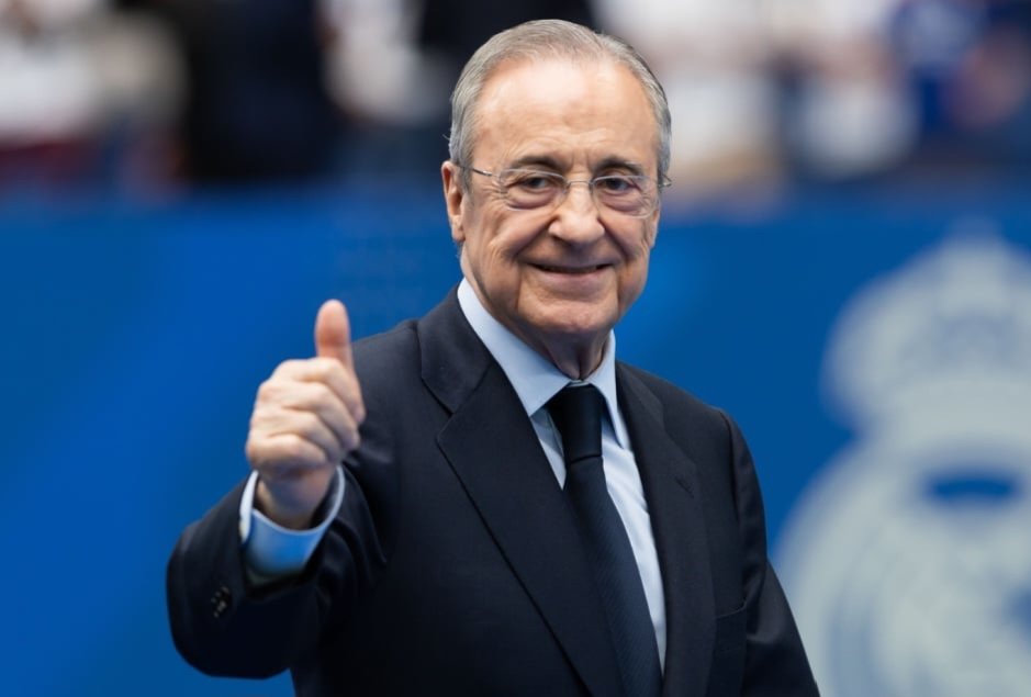 DucaAndrea85's tweet photo. Stasera servirai anche tu papà. https://t.co/Ro4mSRVI5Y