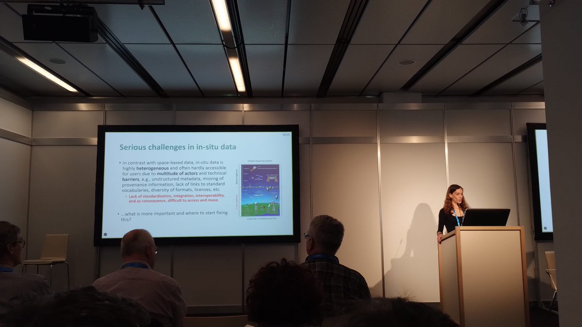 GRUMETS (@grumets_uab) on Twitter photo 🚀In-situ data face serious challenges, but Alba Brobia is here to push the solutions!
At #EGUToday, she presented the G-reqs tool 🦖(InCASE project), a database and standard methodology designed to collect user needs and requirements for #insitu data supporting <a href="/GEOSEC2025/">Group on Earth Observations</a>. 🚀In-situ data face serious challenges, but Alba Brobia is here to push the solutions!
At #EGUToday, she presented the G-reqs tool 🦖(InCASE project), a database and standard methodology designed to collect user needs and requirements for #insitu data supporting <a href="/GEOSEC2025/">Group on Earth Observations</a>.