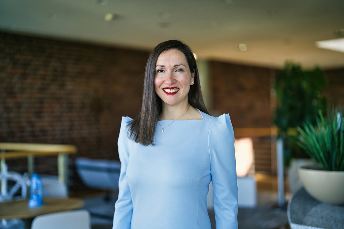 Julia Japec neue Vertriebsvorständin bei Atruvia
zum Artikel: bit.ly/3EUsIQh
<a href="/Atruvia/">Atru Via</a> 
#Bankdienstleister #Personalien #Vorstand