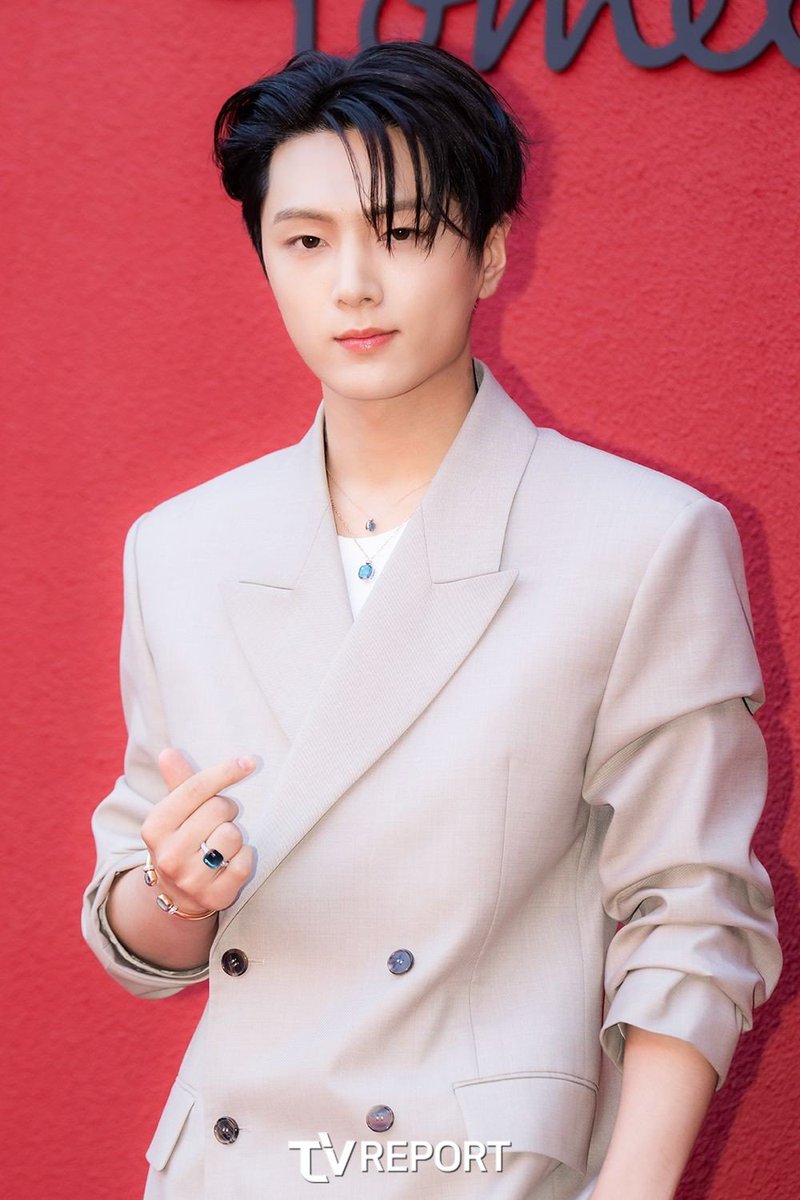 ENHYPEN_INA's tweet photo. [ INFO ] 
Enhypen Heeseung dan Jay menghadiri acara Pomellato yang diselenggarakan di Seongdong-gu, Seoul pada sore ini

#ENHYPEN_JAY #ENHYPEN_HEESEUNG #ENHYPEN @ENHYPEN_members @ENHYPEN https://t.co/Au6hH2Ithf