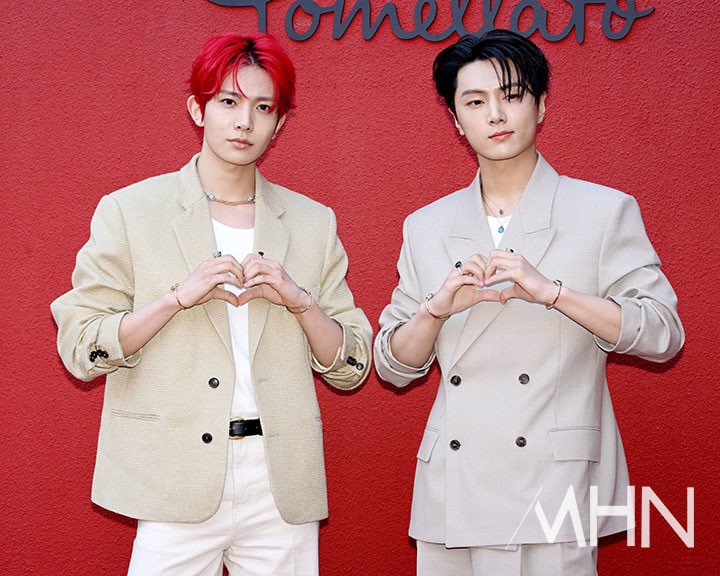 enhypenupdates's tweet photo. [PHOTO] 250430

Heeseung and Jay at Pomellato's Pop-up Store Opening Event in Seoul | Press Photo (1)

@ENHYPEN_members @ENHYPEN #ENHYPEN #엔하이픈 #HEESEUNG #희승 #JAY #제이 https://t.co/9VevYs07o3