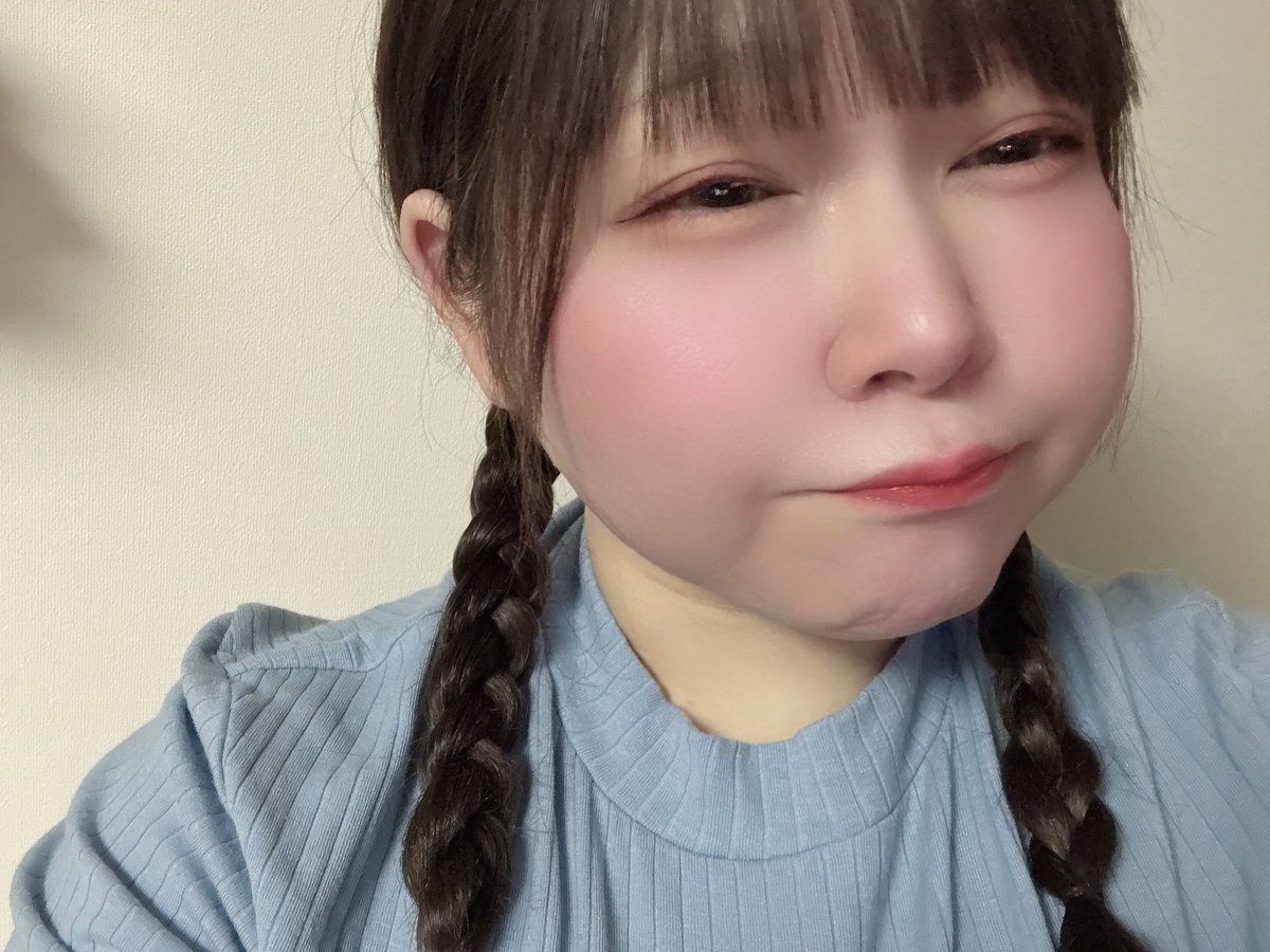 お腹すいたんだけどみんなはごはんなに食べるの？