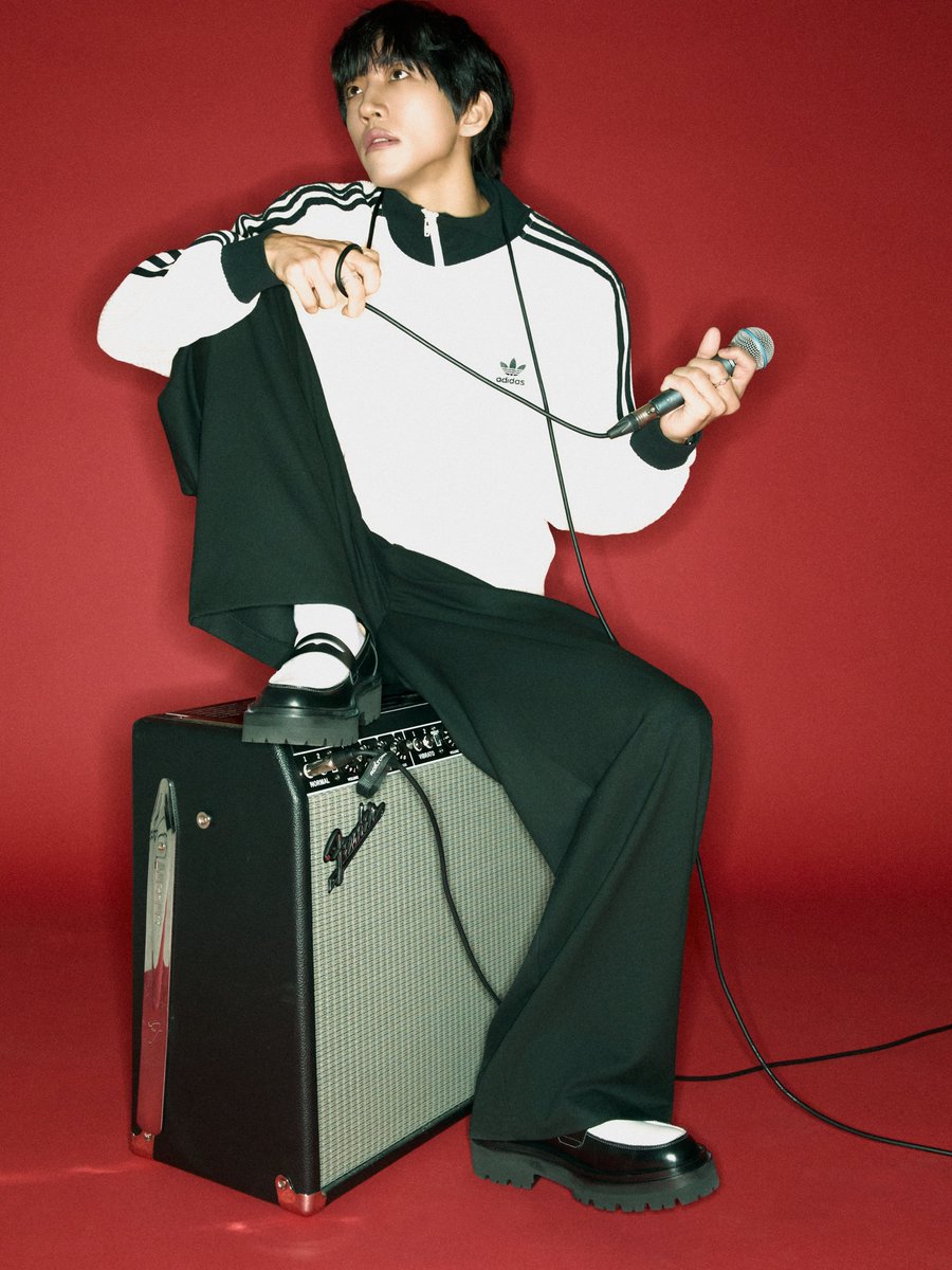 official_lsy's tweet image. ❝ 𝗟𝗘𝗘 𝗦𝗘𝗨𝗡𝗚 𝗬𝗢𝗢𝗡 ❞

𝟐𝟎𝟐𝟓 𝐍𝐞𝐰 𝐏𝐫𝐨𝐟𝐢𝐥𝐞
.
.
.
𝒂𝒏𝒅 𝒎𝒐𝒓𝒆...

#이승윤 #LEESEUNGYOON