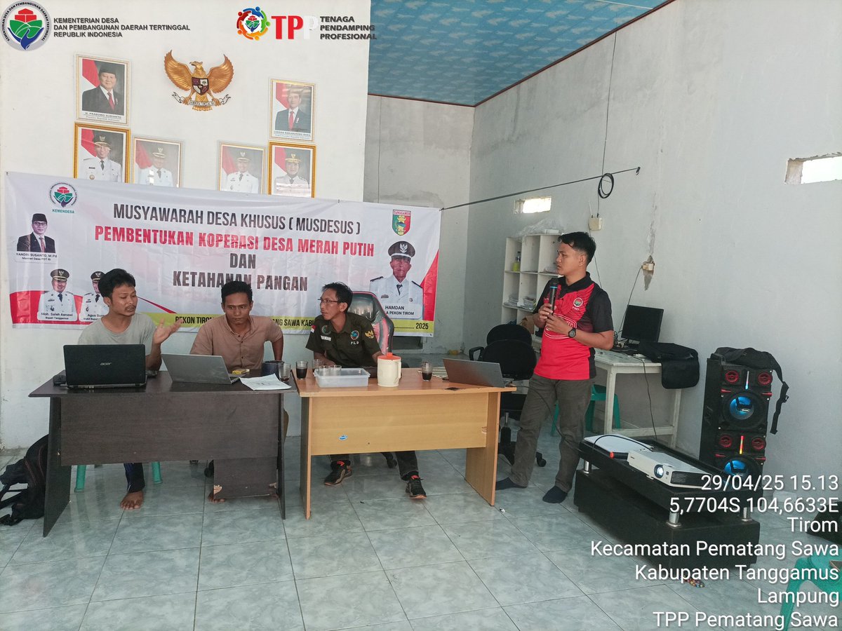 IyanDoe's tweet photo. Musdesus Pembentukan Koperasi Merah Putih

#TPPBersamaMenteriDesa

@prabowo
@YandriSusanto27
@ArizaPatria
@taufikmadjid71
@kemendespdt
@bpsdmkemendesa https://t.co/ML7u0GDdVU