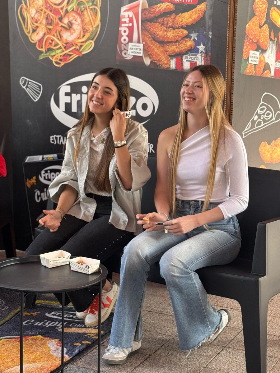 Fripozo tweet media
