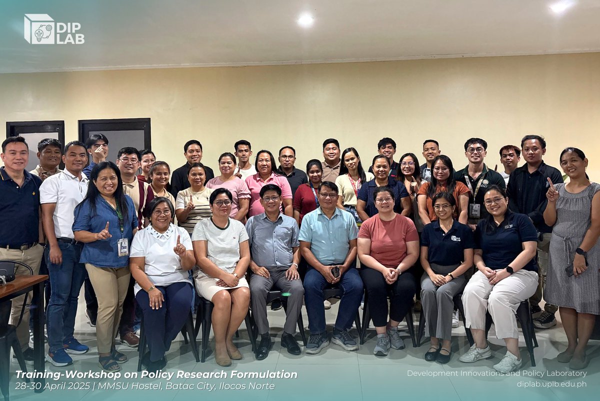 diplab_uplb's tweet photo. 📌April 28 to 30, the #DIPLabUPLB team facilitated a Training-Workshop on Policy Research Formulation for the researchers of the Consortium Member Institutions  of ILAARRDEC. 👏

Congratulations to everyone! https://t.co/pB44eLC3wl